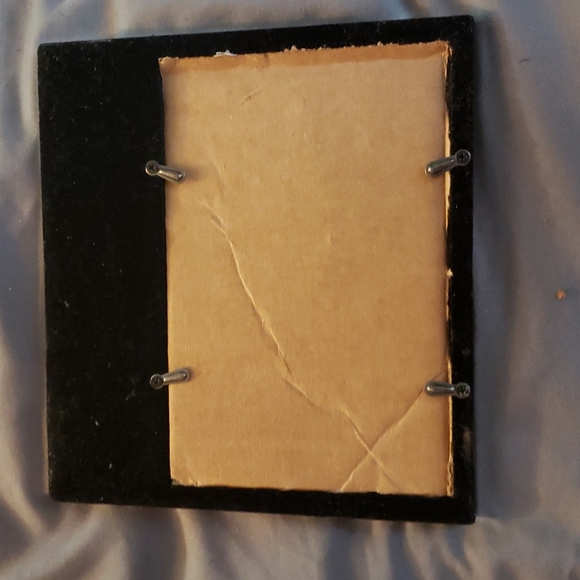 Gorgeous picture frame - Picture 2 of 2